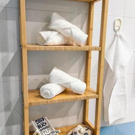 Rosmarina Apartment Izola