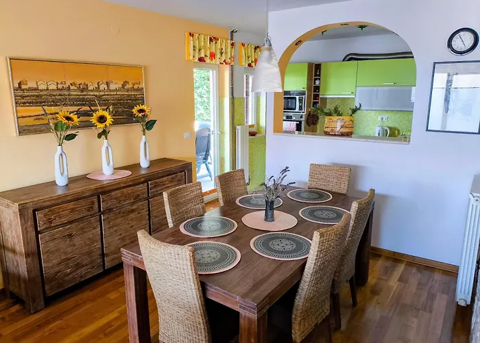 Rosmarina Lägenhet *